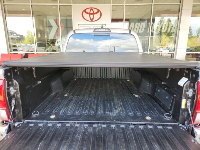 Certified 2019 Toyota Tacoma SR5 AWD/4WD image 13