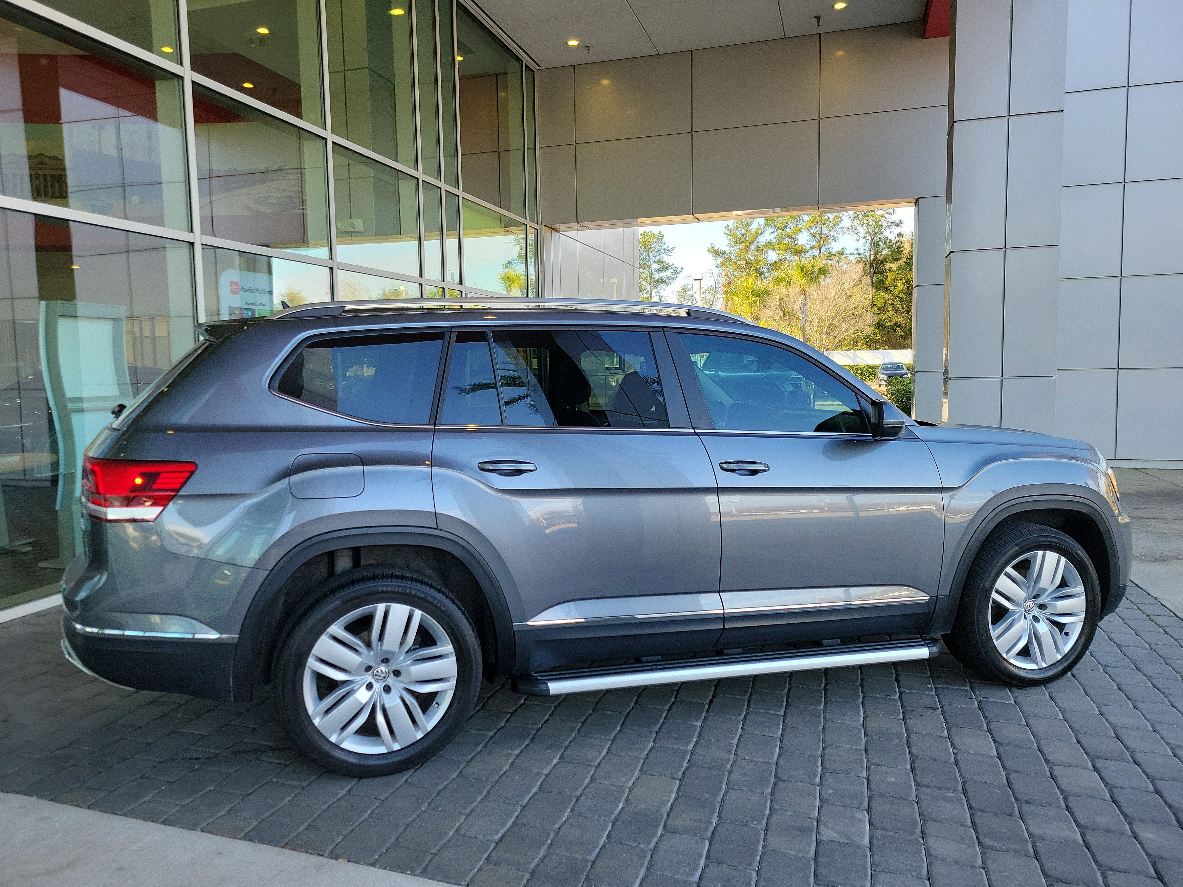 Used 2019 Volkswagen Atlas SEL image 7