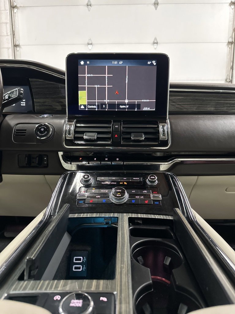 Used 2019 Lincoln Navigator L Black Label w/ Cargo Package image 23