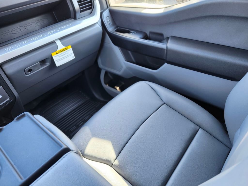 New 2026 Ford F250 XL w/ FX4 Off-Road Package image 15