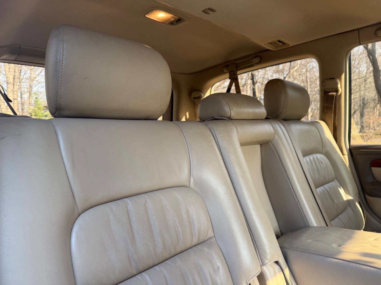 Used 2001 Lexus LX 470 4WD image 91