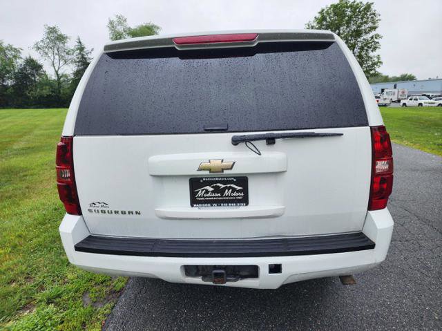 Used 2008 Chevrolet Suburban 2500 LS w/ Skid Plate Package AWD/4WD image 7