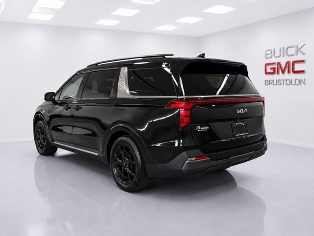 Used 2026 Kia Carnival SX w/ SX Dark Edition Package FWD image 10