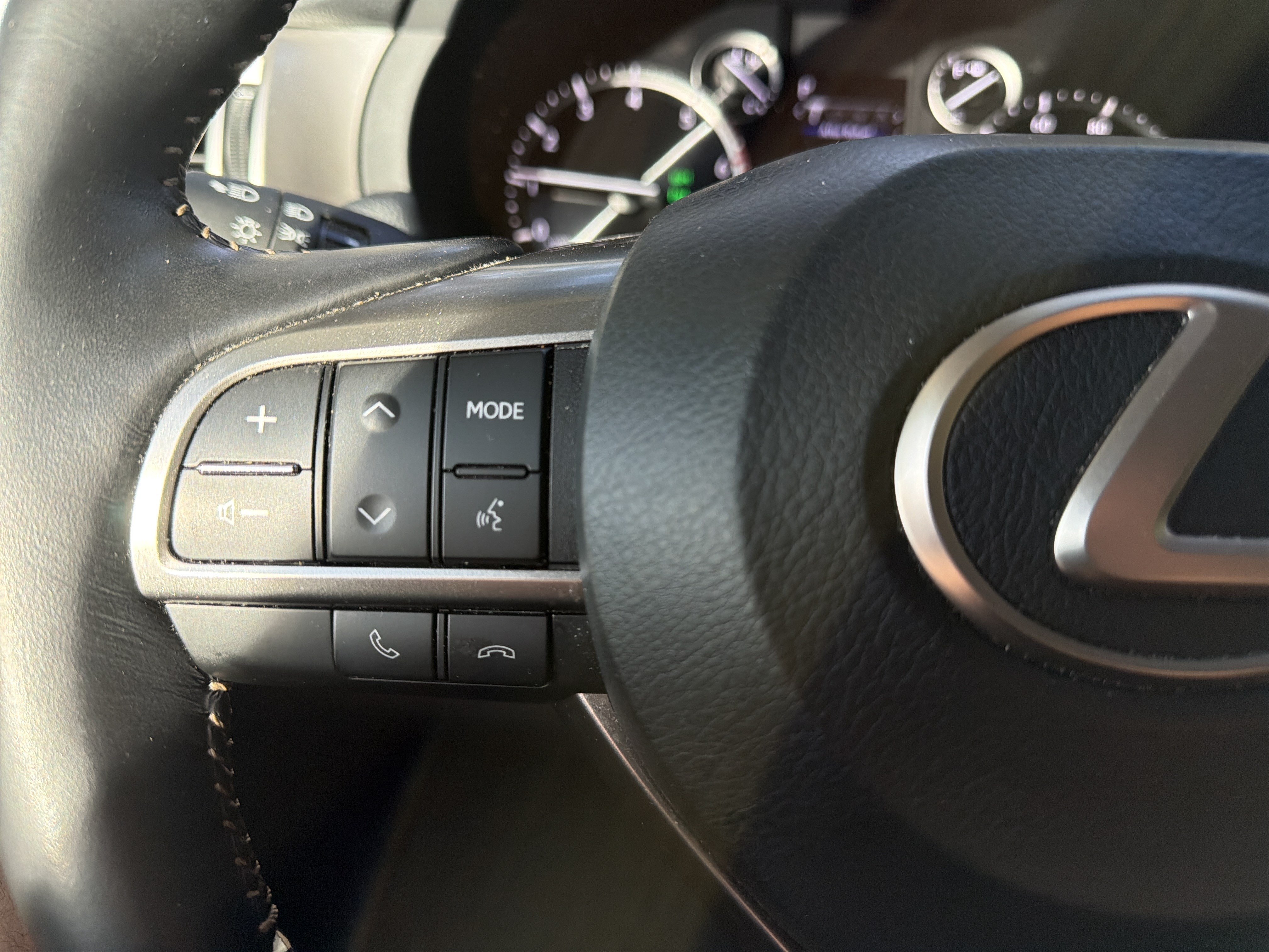 Used 2023 Lexus GX 460 Premium w/ Premium Package AWD/4WD image 19