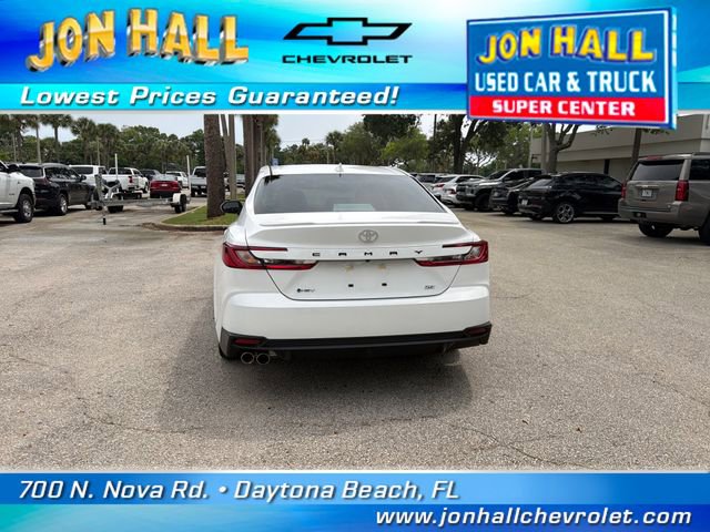 Used 2026 Toyota Camry SE FWD image 10