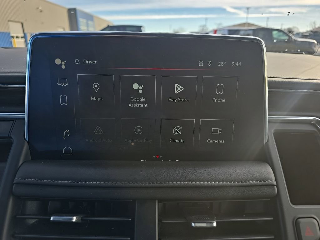 Used 2023 GMC Yukon XL SLE image 24