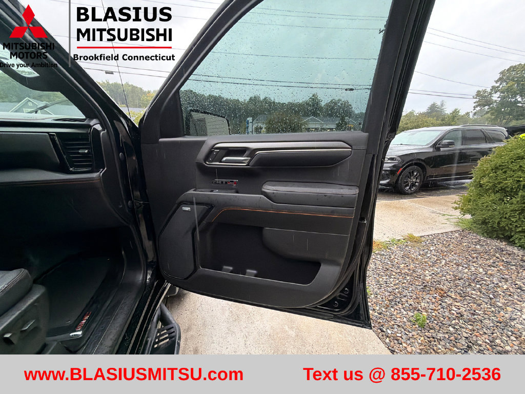 Used 2023 GMC Sierra 1500 AT4 w/ AT4 Premium Package AWD/4WD image 46