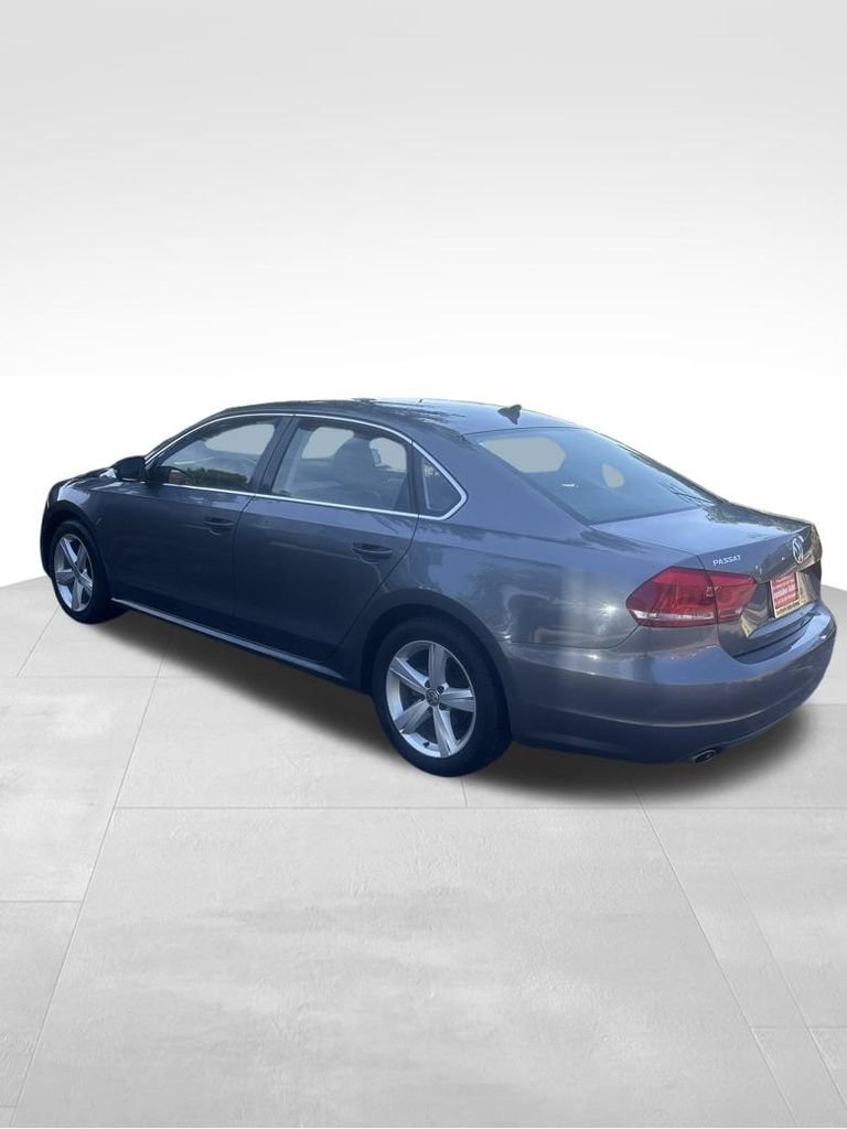 Used 2014 Volkswagen Passat 2.5 SE FWD image 14