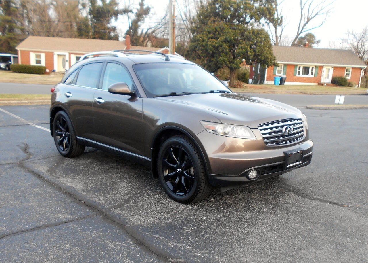 Used 2004 INFINITI FX45 AWD w/ Technology Pkg image 4