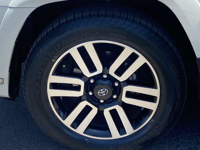 Used 2023 Toyota 4Runner Limited AWD/4WD image 30