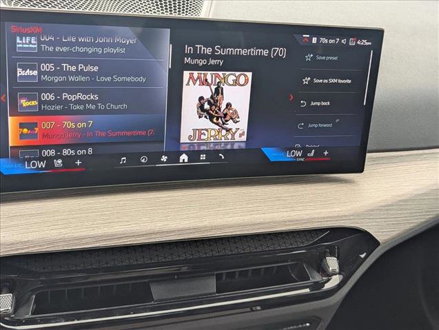 Certified 2025 BMW 330i Sedan w/ Convenience Package image 15