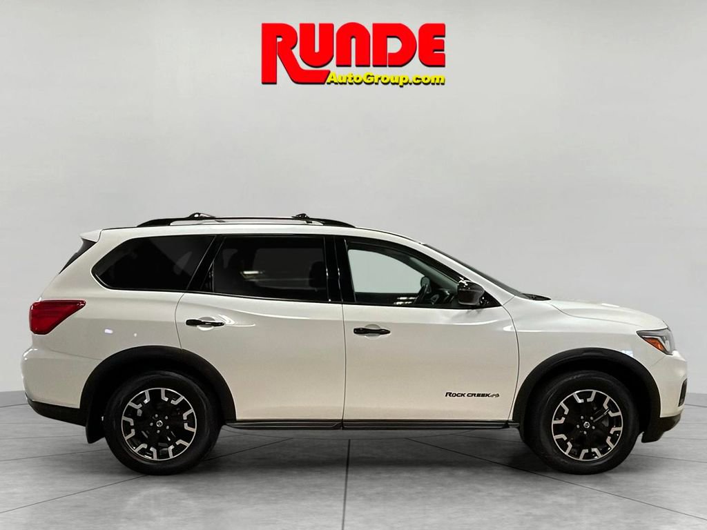 Used 2020 Nissan Pathfinder SV image 7