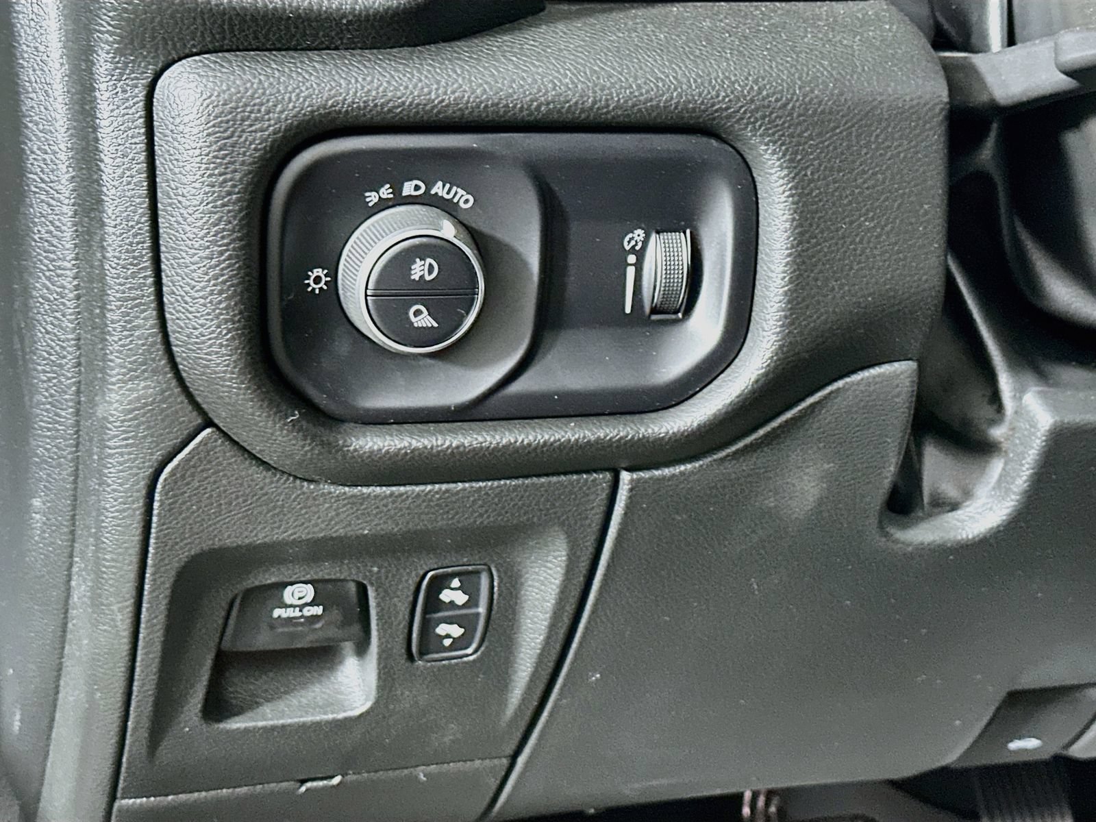Used 2023 RAM 1500 Rebel w/ Rebel Level 2 Equipment Group AWD/4WD image 11
