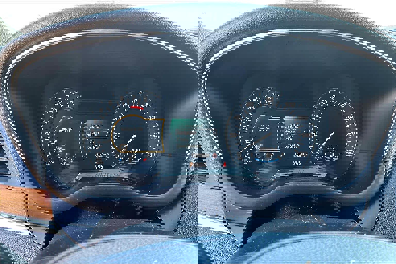 Used 2017 Lincoln MKC Select w/ Select Plus Package image 22