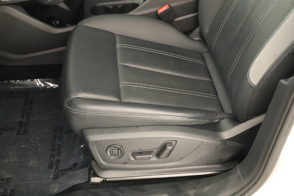 Used 2023 Audi Q4 e-tron Premium Plus AWD/4WD image 25