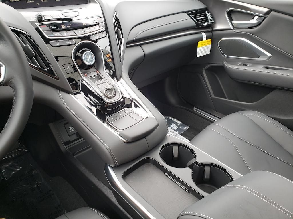 New 2026 Acura RDX SH-AWD image 13