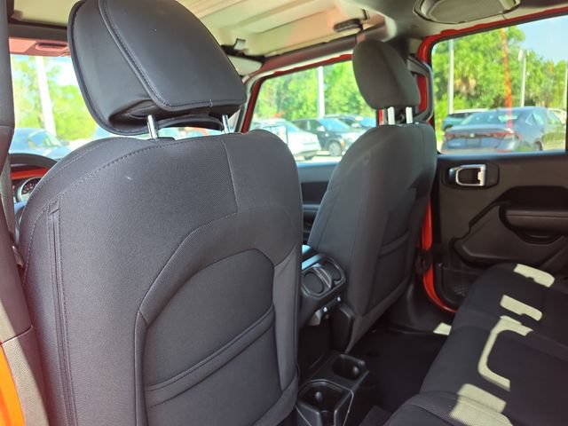 Used 2023 Jeep Gladiator Sport AWD/4WD image 10