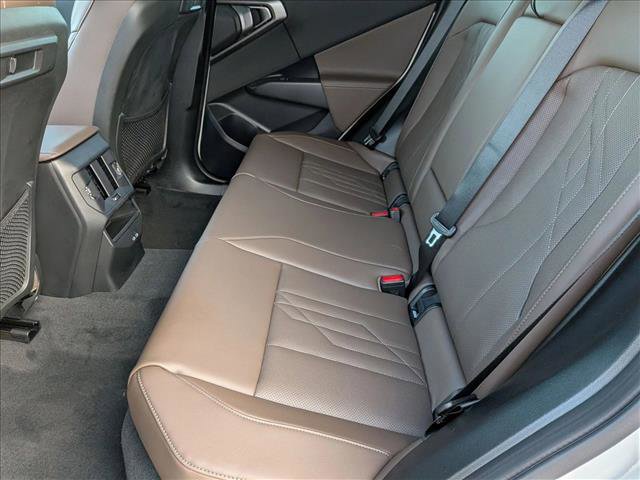 Used 2026 BMW X3 xDrive30 w/ M Sport Package image 16