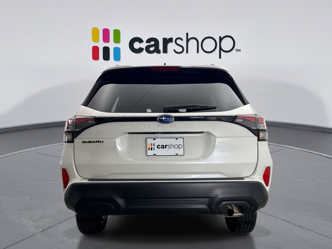 Used 2025 Subaru Forester Premium image 4