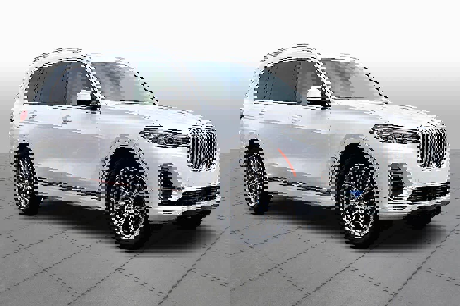 Used 2021 BMW X7 xDrive40i w/ Premium Package image 3