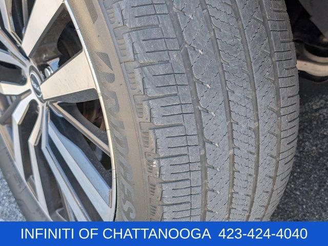 Used 2023 Nissan Pathfinder Platinum w/ Cargo Package image 31