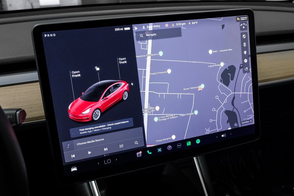 Used 2018 Tesla Model 3 Long Range image 23