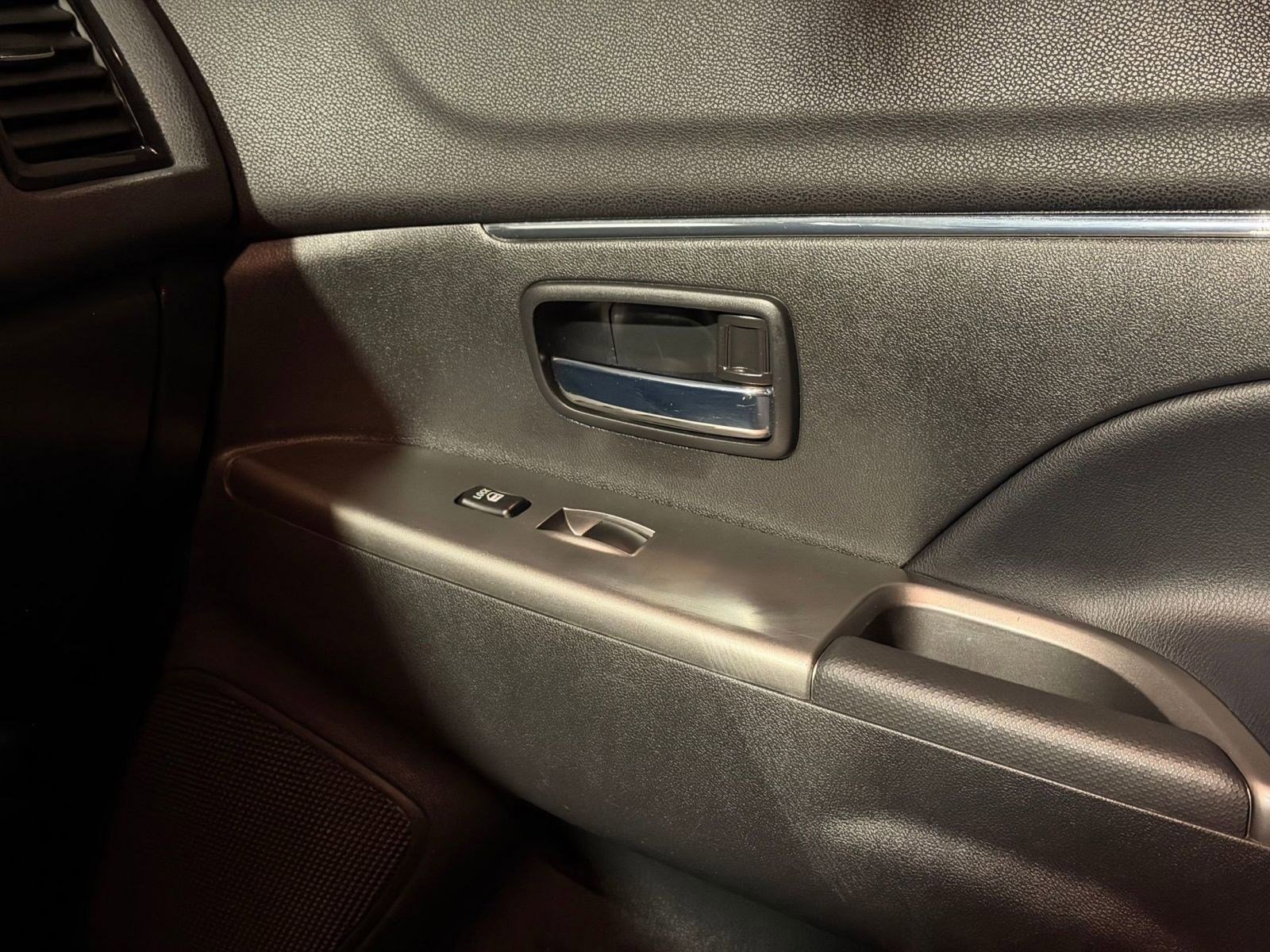 Used 2022 Mitsubishi Outlander Sport SE image 26