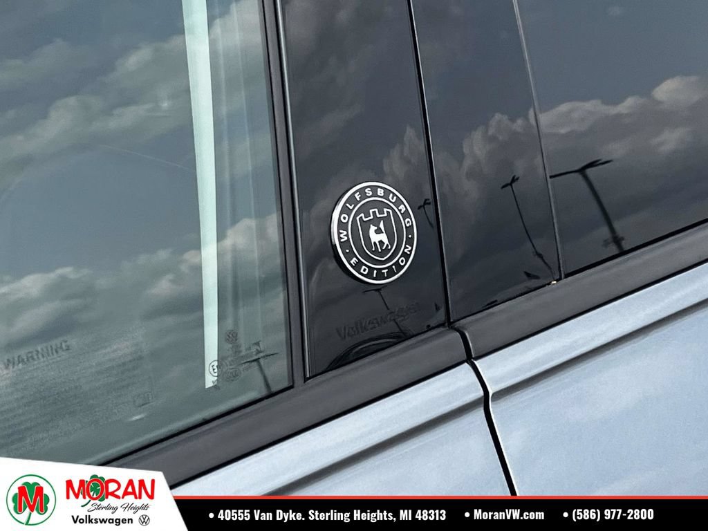 Used 2024 Volkswagen Tiguan Wolfsburg Edition FWD image 9