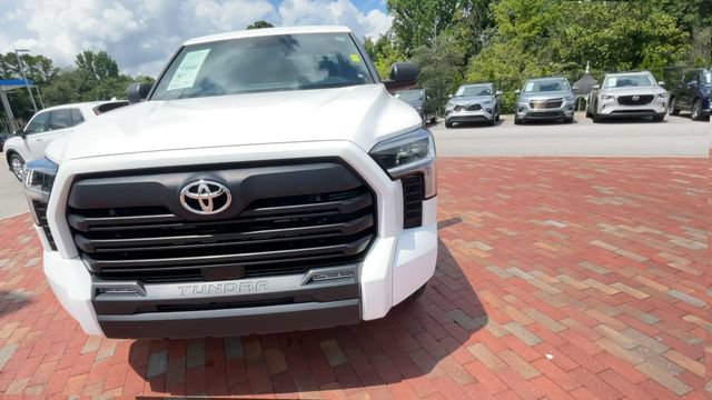 Used 2025 Toyota Tundra SR5 AWD/4WD image 4