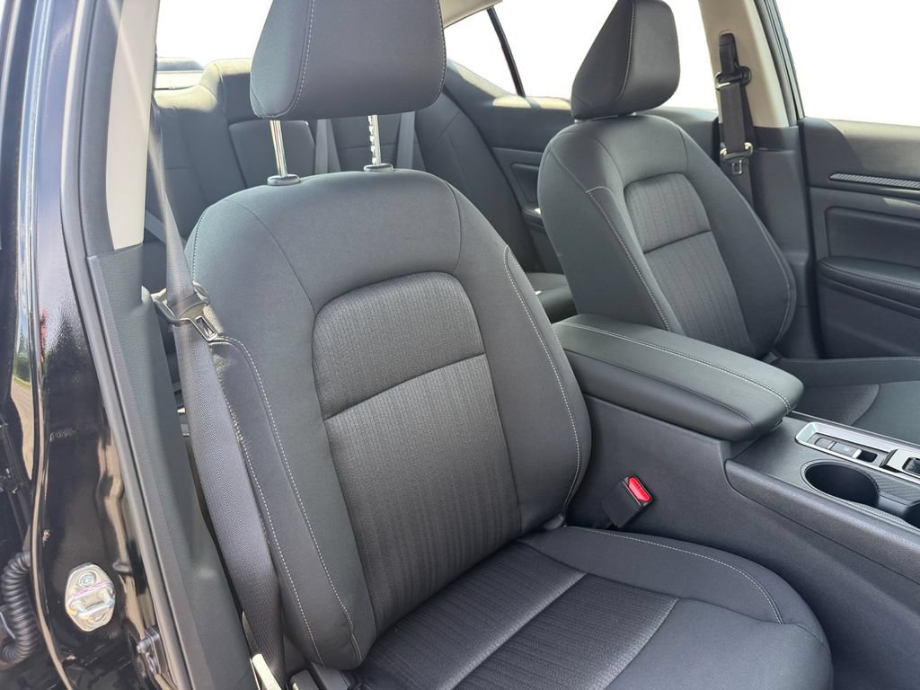 New 2026 Nissan Altima 2.5 SV AWD/4WD image 15