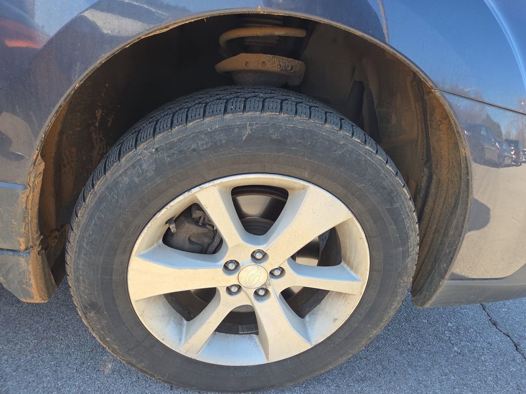 Used 2013 Subaru Outback 3.6R Limited image 2