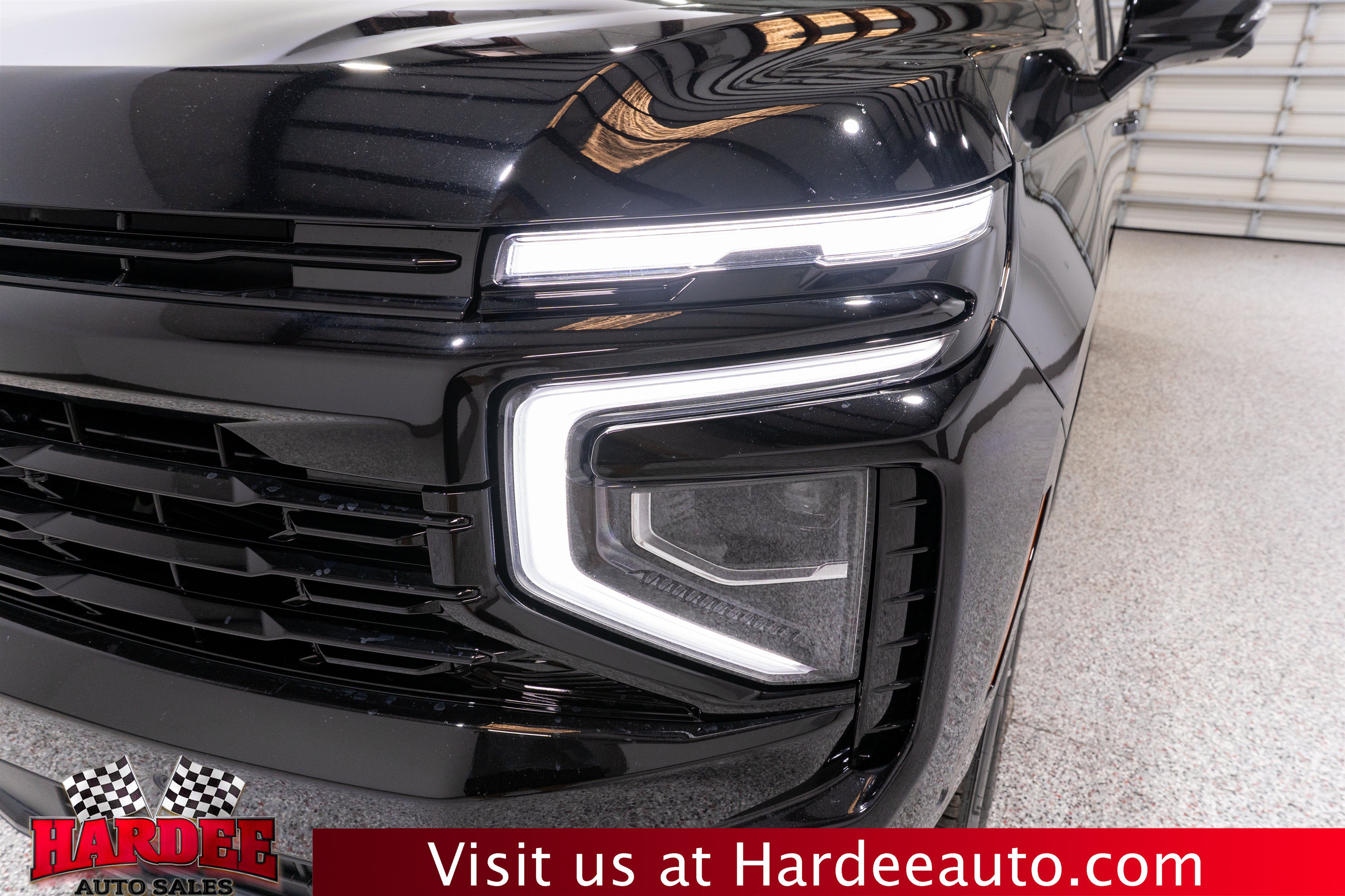 Used 2026 Chevrolet Suburban RST w/ Comfort Package AWD/4WD image 8