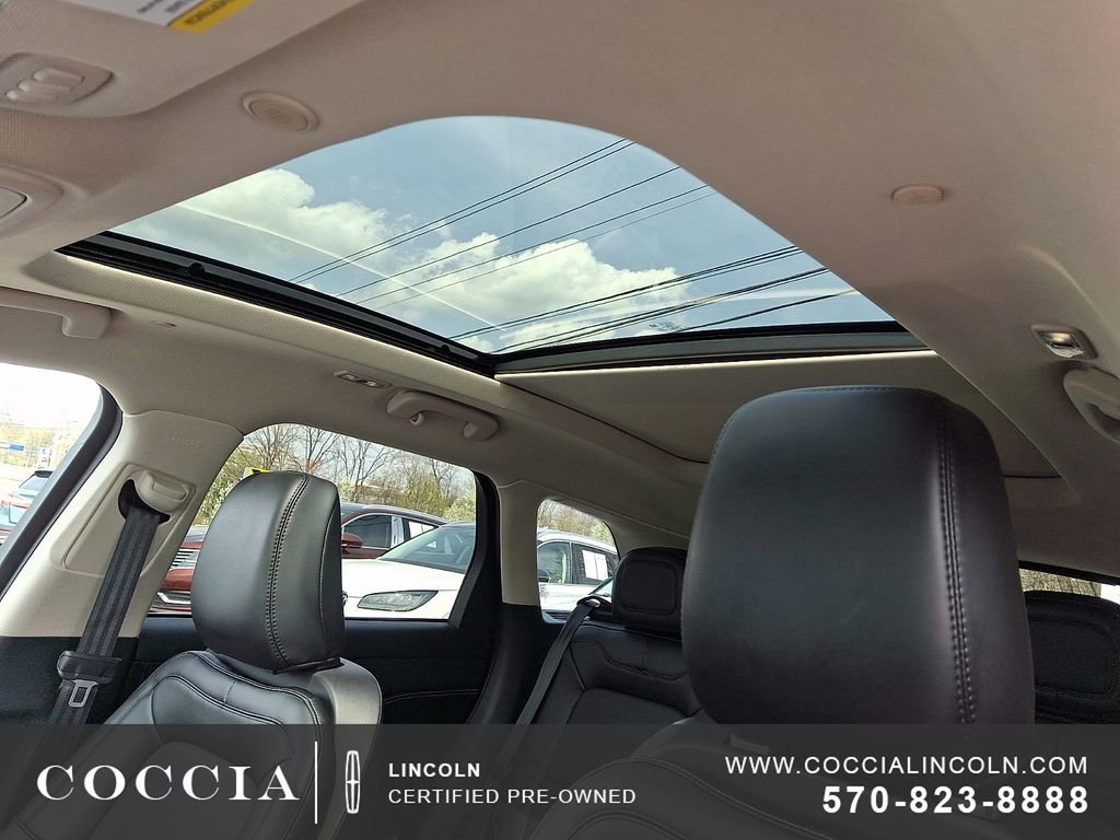 Used 2024 Lincoln Corsair Reserve w/ Equipment Group 201A image 14