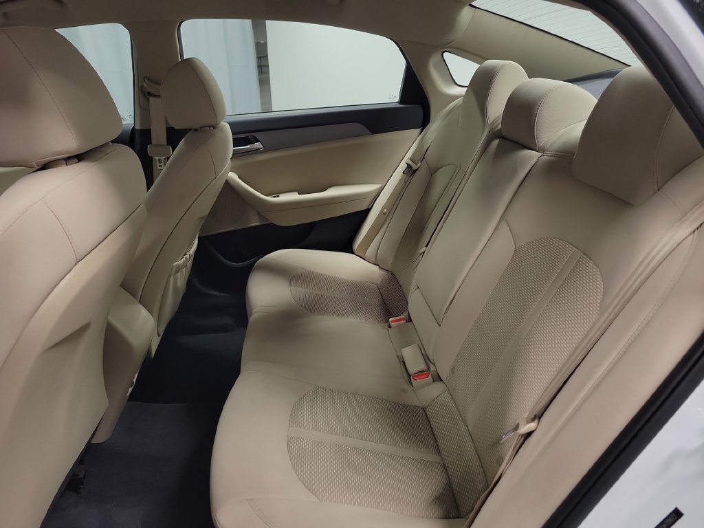 Used 2018 Hyundai Sonata SE FWD image 28