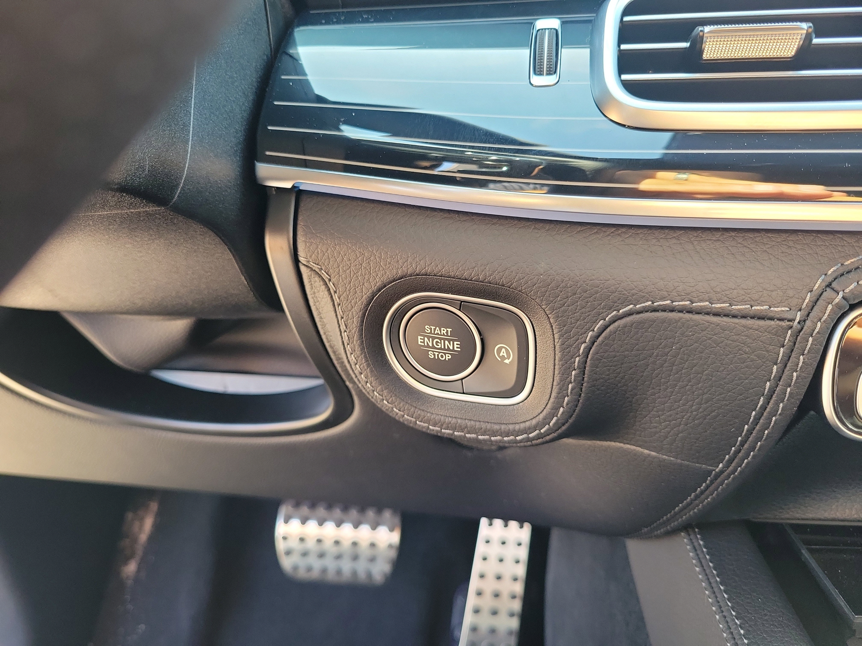 New 2026 Mercedes-Benz GLE 53 AMG 4MATIC image 17