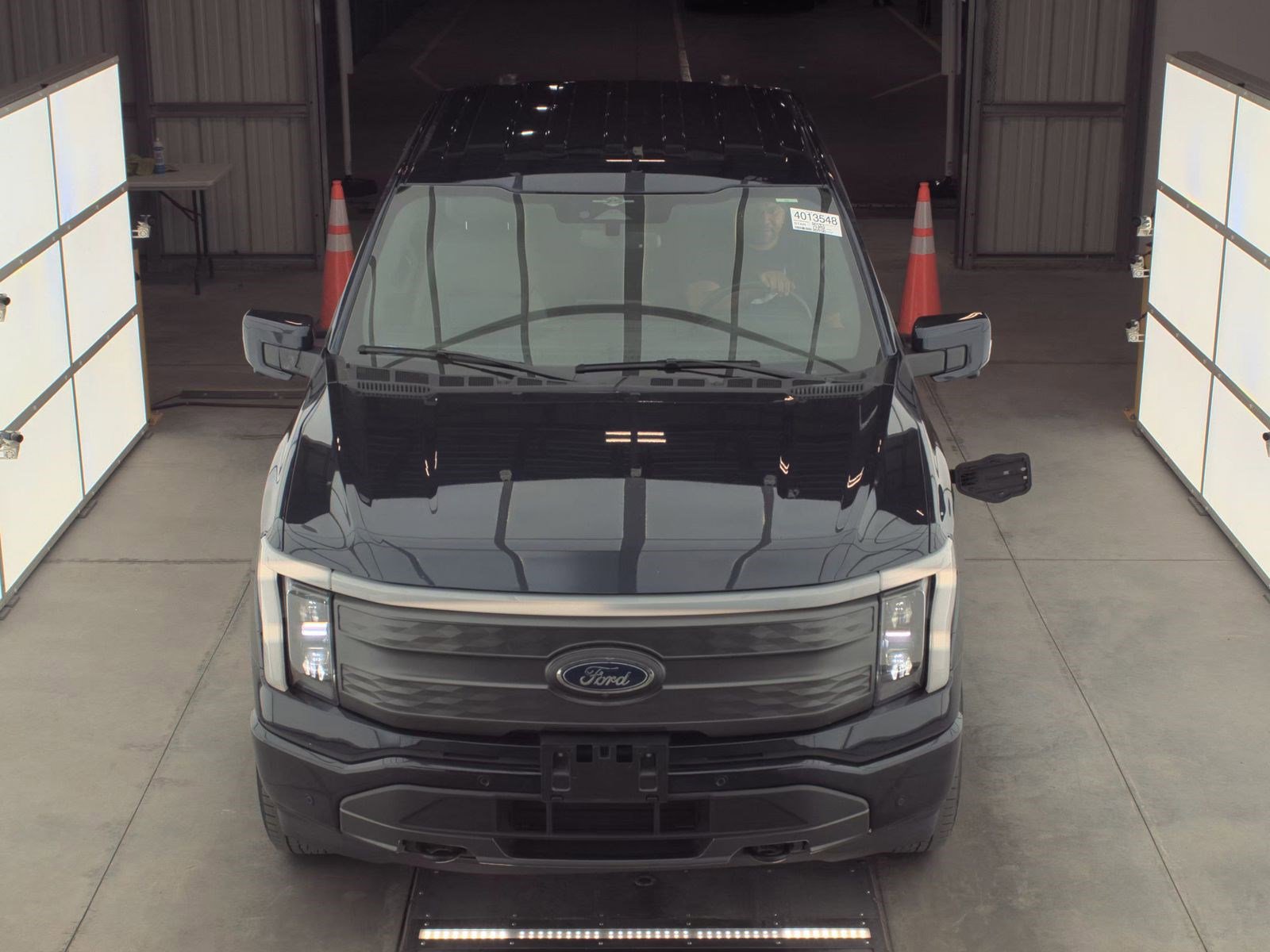 Used 2023 Ford F150 Lightning Lariat image 2