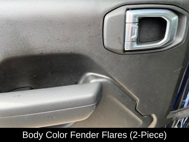 Used 2025 Jeep Gladiator Sport image 17