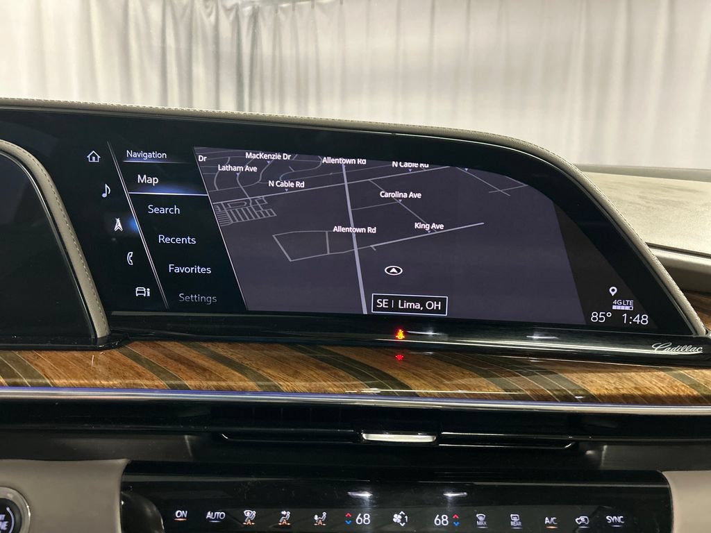 Used 2023 Cadillac Escalade Premium Luxury Platinum w/ LPO, Floor Liner Package AWD/4WD image 17