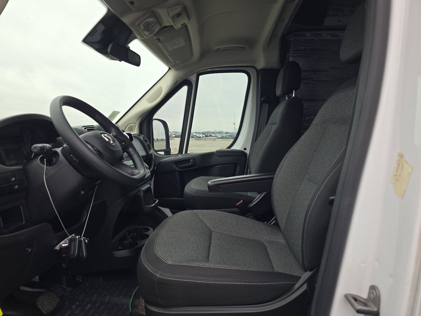 Used 2024 RAM ProMaster 2500 image 11
