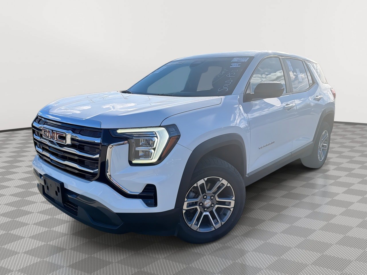 Used 2025 GMC Terrain Elevation