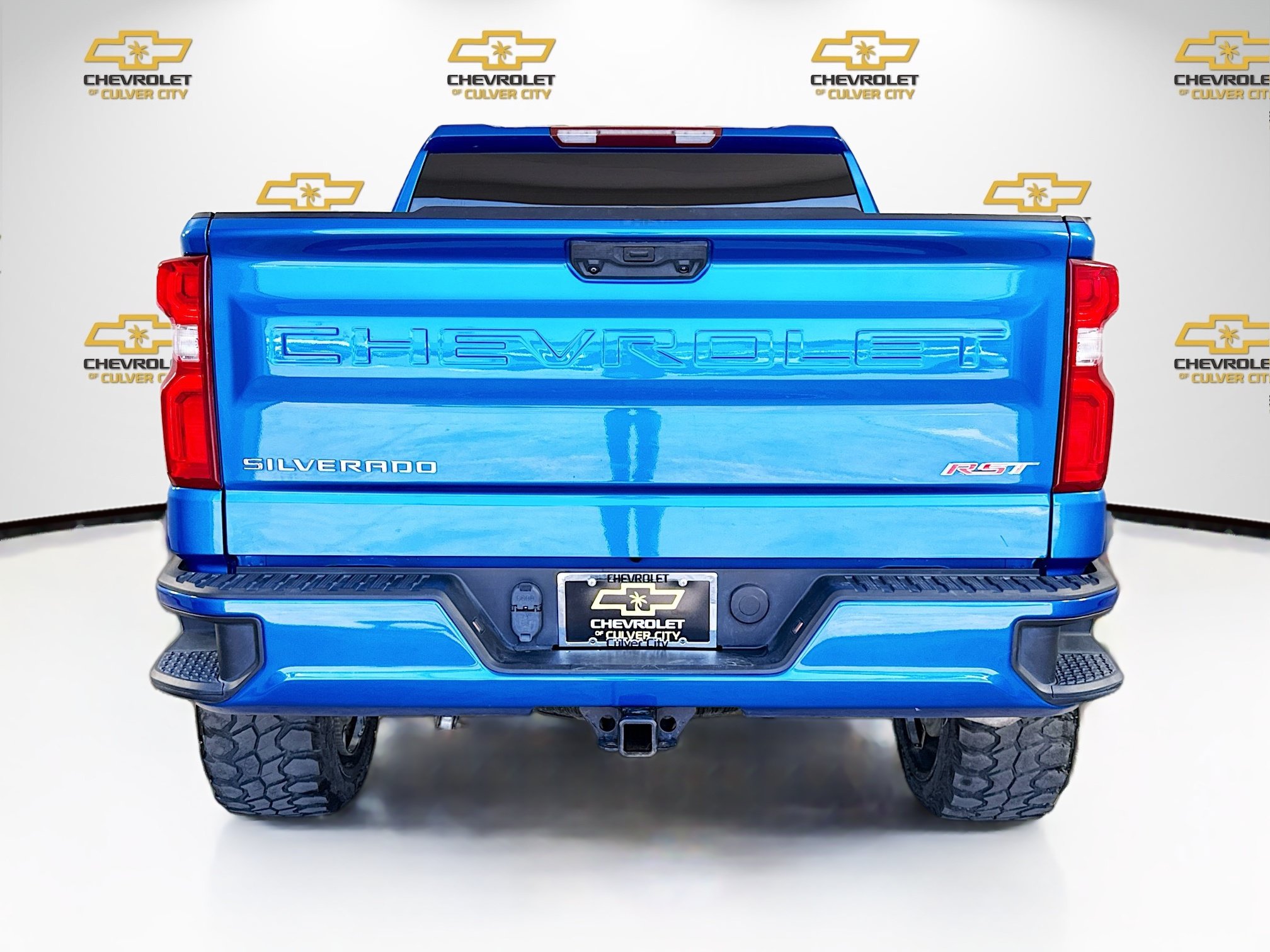 Used 2023 Chevrolet Silverado 1500 RST RWD image 7