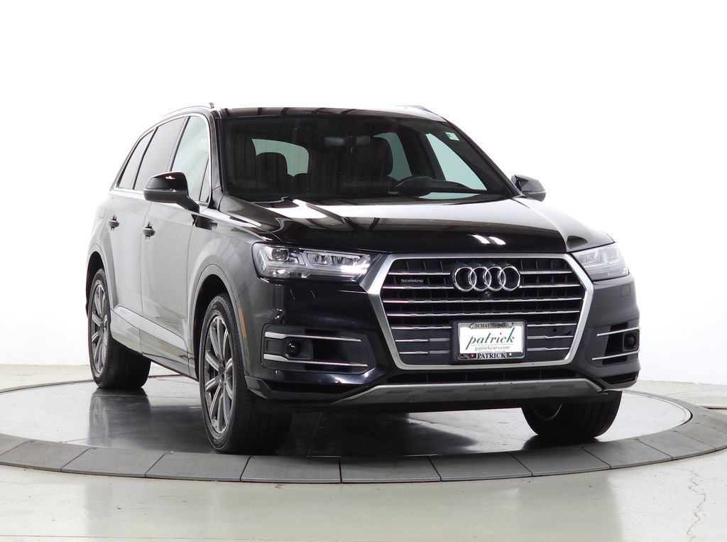 Used 2017 Audi Q7 3.0T Prestige w/ Prestige Package AWD/4WD image 1