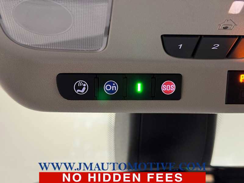 Used 2019 Buick Envision Essence image 38