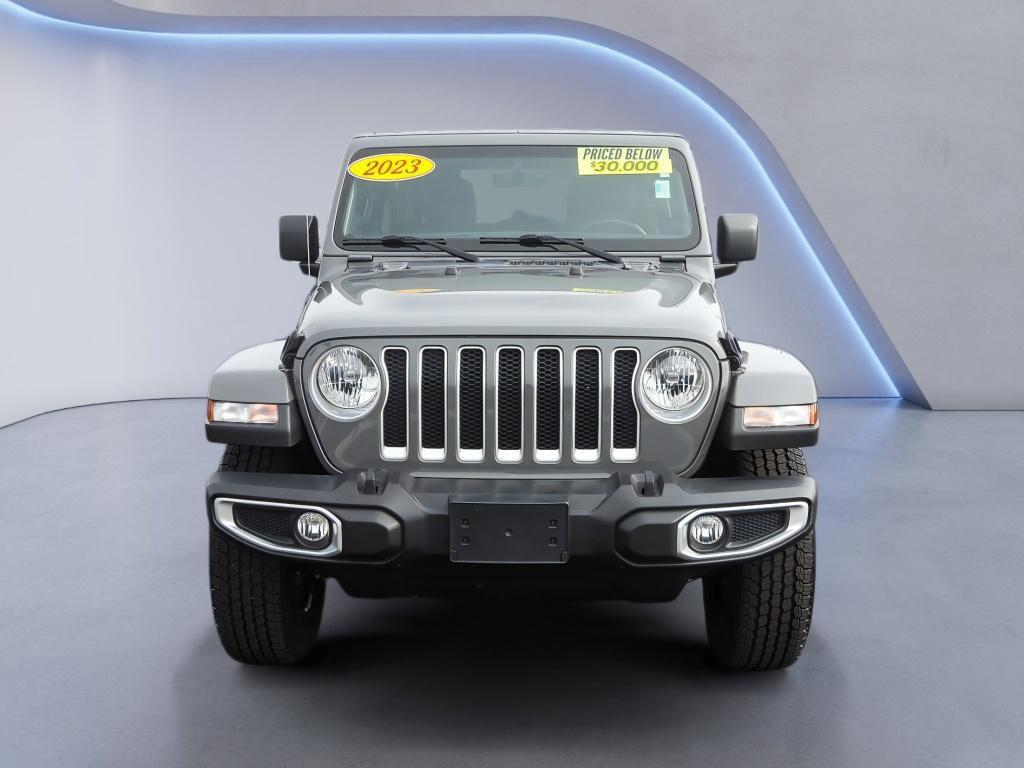 Used 2023 Jeep Wrangler Sahara w/ Cold Weather Group image 9