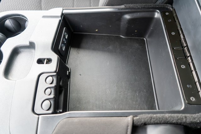 Used 2020 RAM 1500 Classic Warlock w/ Electronics Group image 31