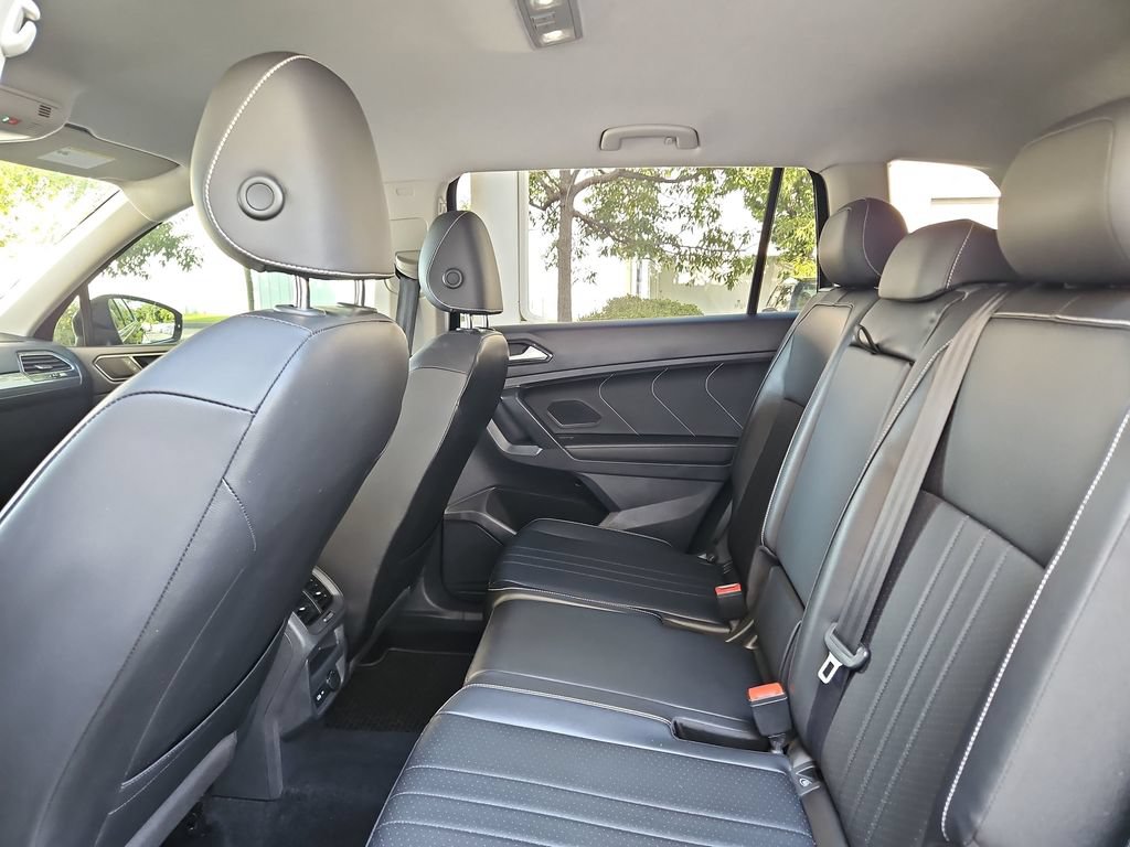 Used 2022 Volkswagen Tiguan SE FWD image 27