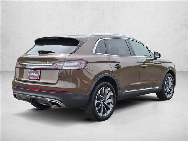 Used 2022 Lincoln Nautilus Reserve w/ Luxury Package AWD/4WD image 5