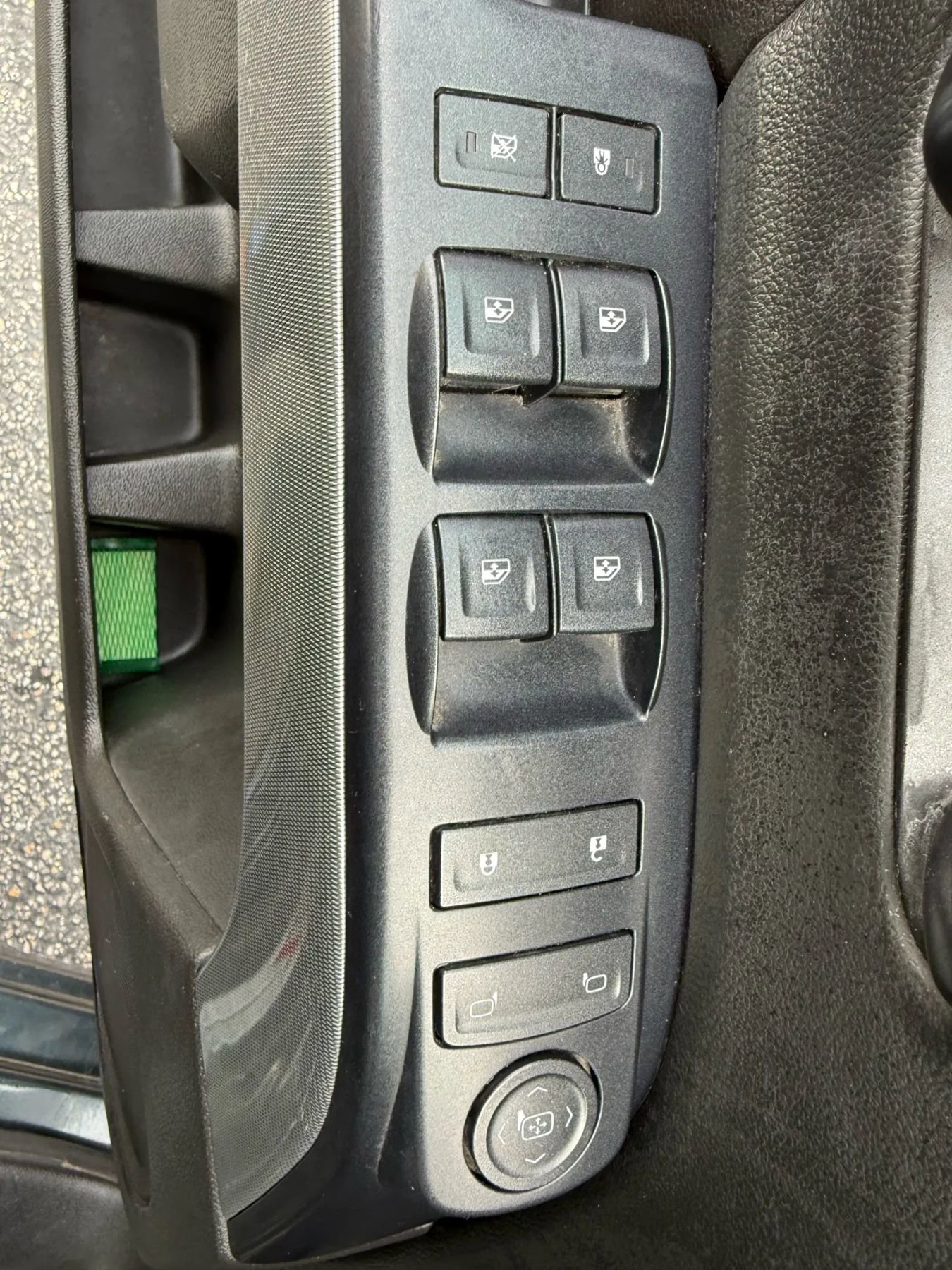 Used 2017 Chevrolet Silverado 1500 LT w/ All Star Edition AWD/4WD image 9