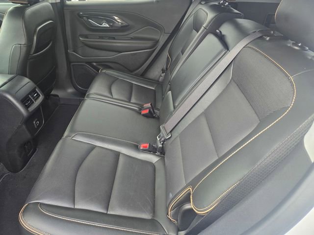 Used 2022 GMC Terrain AT4 w/ Tech Package image 12