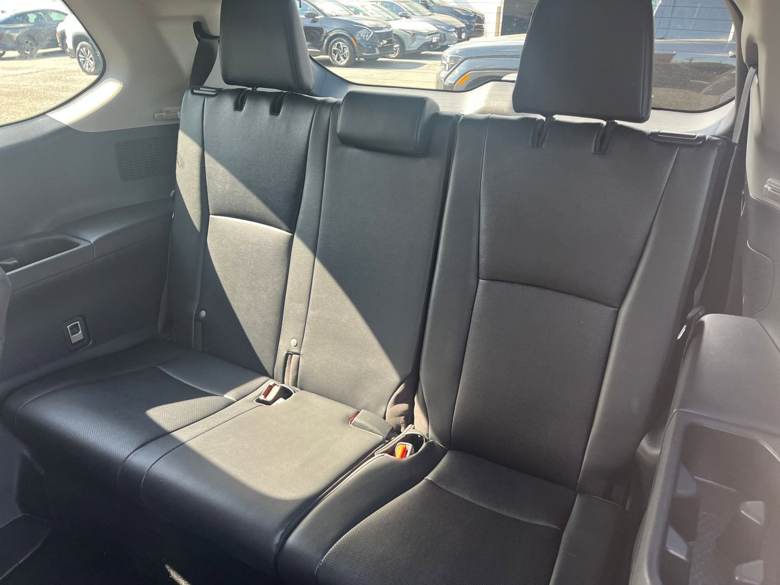 Used 2025 Toyota Grand Highlander FWD image 29